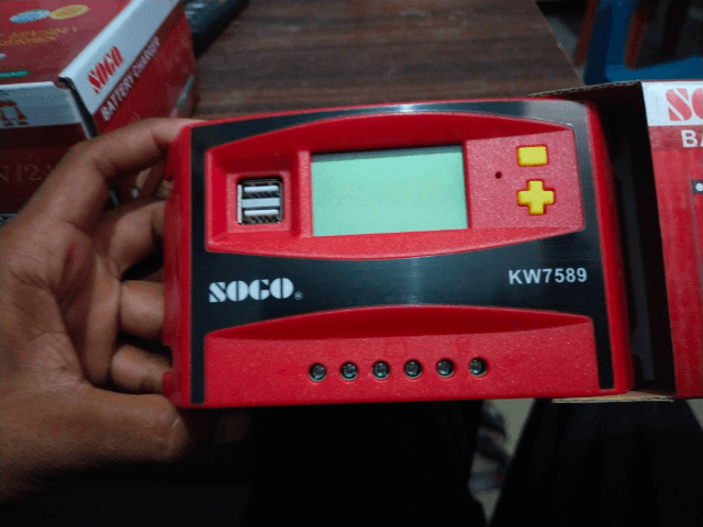 SOGO battery Charger Controlar 10 A 12v&24v